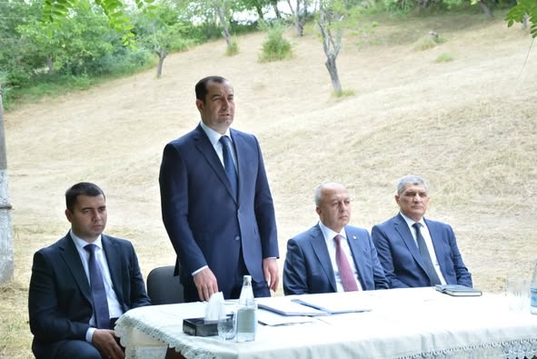 Dədəgünəşdə səyyar qəbul: Sakinlərin müraciətləri yerində dinlənildi
