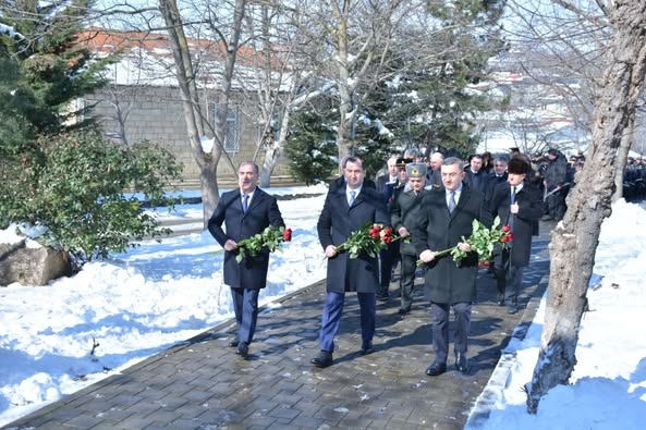 Şamaxıda Xocalı soyqırımının 33-cü ildönümü ilə əlaqədar faciə qurbanlarının xatirəsi anılıb