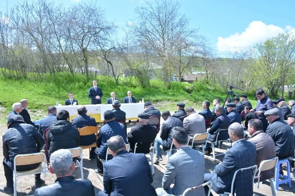 Dağ Bağırlı kəndində səyyar qəbul keçirilib, sakinlərin problemləri dinlənilib