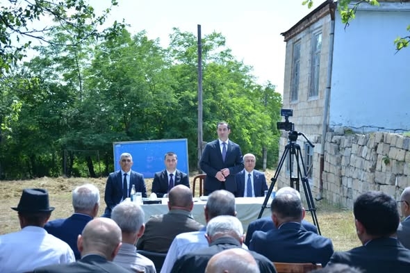 Şamaxı RİH başçısının növbəti səyyar qəbulu Dədəgünəş kəndində keçirilib